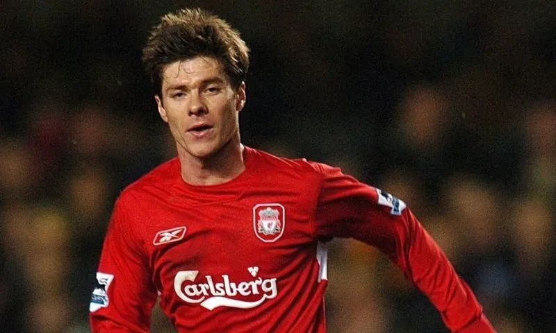 Phong cách thi đấu của Xabi Alonso tại Liverpool như thế nào?