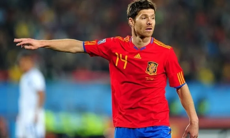 Đôi nét về cầu thủ Xabi Alonso Spain